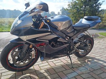 Suzuki GSX-R 1000 - 6