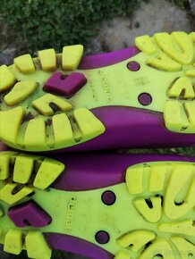 Gumáky - 6