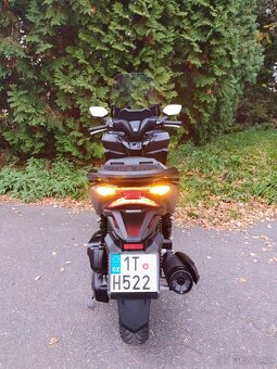 Prodám Honda forza 125 - 6