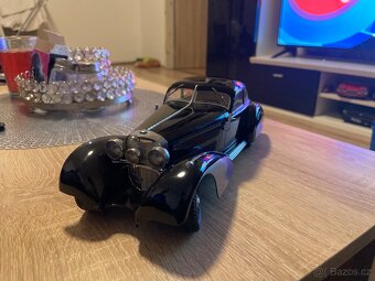 Sběratelské auta a lego - 6