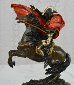 Bronzová socha - Napoleon na koni - kolorovaná - 6