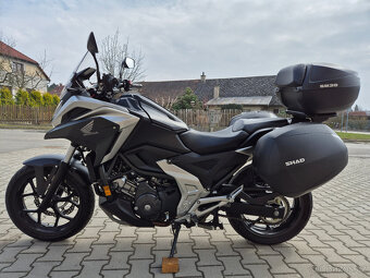 Prodám Honda NC750X , r. v. 2022, ABS, TC, ČR, 12166km - 6