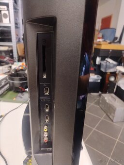 Sony Bravia KDL - 32EX40B, Blu - ray - 6