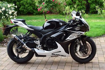 SUZUKI GSX-R 600, L5 - 6