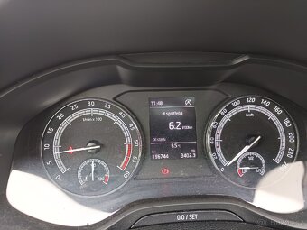 Škoda Karoq 2.0 TDI 4x4 - 6