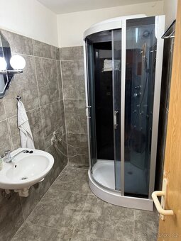 Prodej bytu 3+1 (72 m²), centrum Ostravy – klidné bydlení s - 6