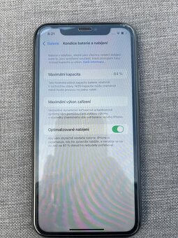 iPhone 11 - 6