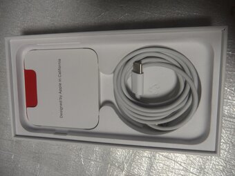 Apple iPhone SE (2022) 256GB - 6