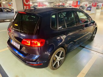 VW Golf Sportsvan 2.0 TDi 110kw DSG Lounge Cebia - 6