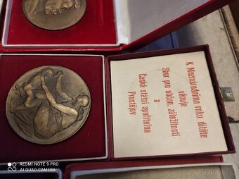 Plakety s medajle - 6