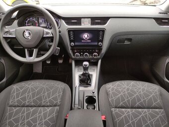 Škoda Octavia III TSi Style FullLED NAVI SENZORY TAŽNÉ - 6