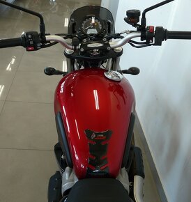 Triumph Street Scrambler 900 TOP - 6