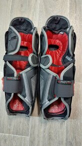 hokejové holeně junior CCM JetSpeed Ft390 - 6