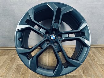 Originál kola R21 BMW X5 G05 style 744 - 6