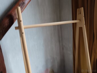 Věšák na oblečení Jysk Jennet - 6