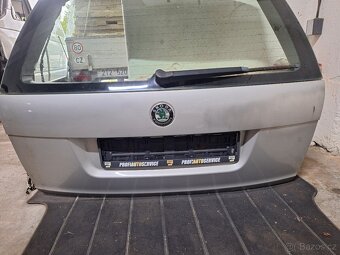Škoda Octavia 2 víko kufru - 6