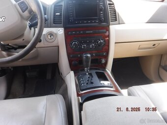 Prodám Jeep Grand Cherokee r.v.2005 4,7 V8 - 6
