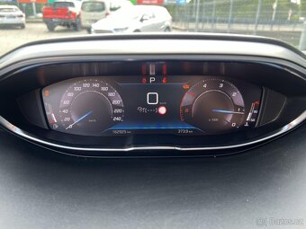 Peugeot 5008 1.5BHDi96KWAutomatTažné,162tkm,cena s DPH - 6