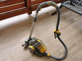 DYSON DC 05 - použitý, na náhradní díly - 6