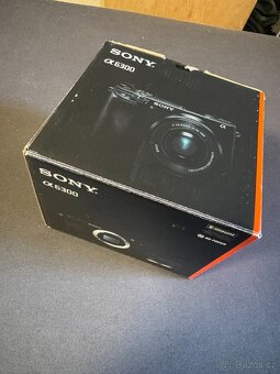 Bezzrcadlovka Sony Alpha 6300 + 3x objektiv + příslušenství - 6