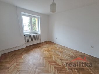 Prodej pěkného bytu 3+1, 69m2, s balkonem, Opava, ul. Polní - 6