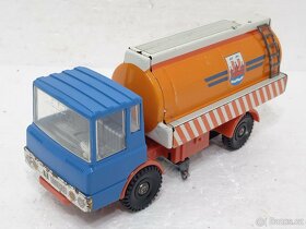 Čistící cisterna MSB MS-25 Retro hračka - 6