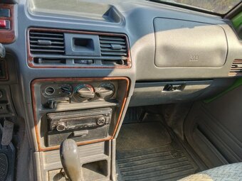 Mitsubishi v24 Pajero - 6