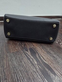 Cerna kozena kabelka Michael Kors - 6
