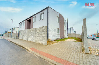 Prodej bytu 3+kk, 74 m², se zahradou ve Vochově - 6