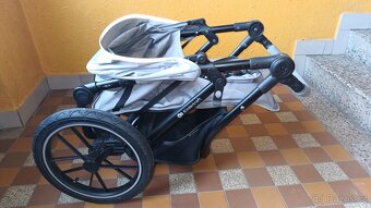 Sportovní kočárek Kinderkraft Helsi - 6
