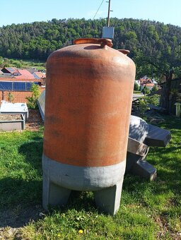 Plastové nádrže 2m3 - 6