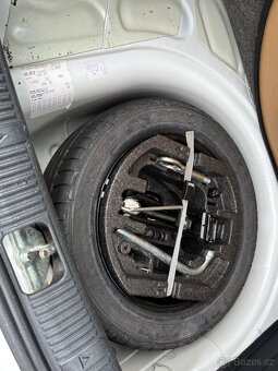 Škoda Fabia 1.2 TSI 63 kW, r.v. 2012 – bohatá výbava, bez i - 6