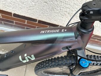 Prodám nové ekolo GIANT Liv Intrigue X E+, velikost XS - 6
