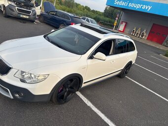 Prodám Škoda Superb 2 combi 2.0TDI 125kw dsg - 6