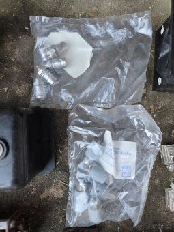 Konvolut elektro díly/vypínače/koax - 6