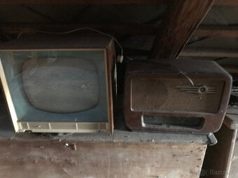 staré televize, radia, magnetofon - 6