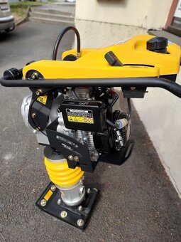 Vibrační pěch (dusadlo) VS80S Lumag - 6