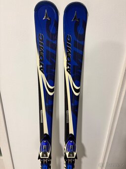 Lyžařský set - lyže, lyžáky, hole - 6