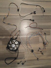 PC kabely a komponenty, více fotek - 6