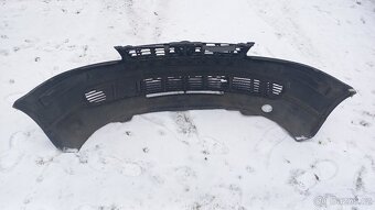 Přední nárazník VW Passat B5 1996-2001 černá barva - 6