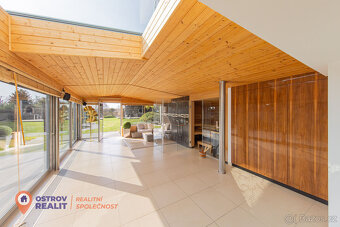 Prodej, rodinný dům s wellness, jezírkem, pozemek 1034 m2, Š - 6