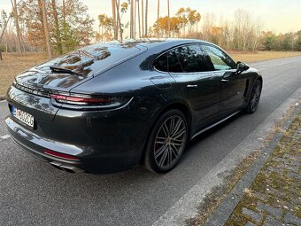 Porsche Panamera Turbo - 6