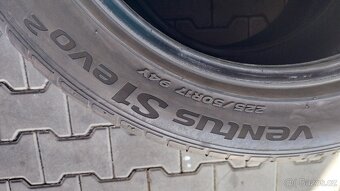 Prodám 2 x letní pneu Hankook 225/50/17 - 6