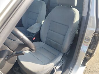 Škoda Octavia II 1.6fsi - 6