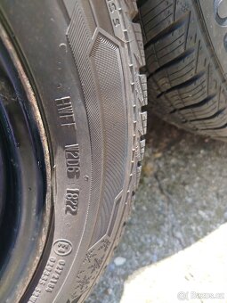 Pneu Zimní 145/70 R13 - 6