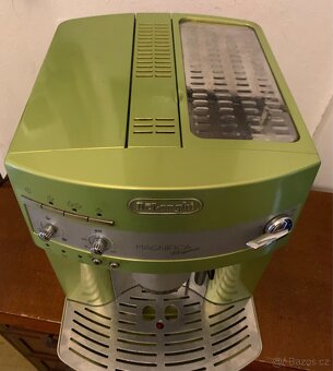 Kavovar DeLonghi - 6