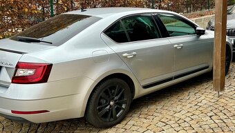 Škoda Octavia 2.0 TDi 110kW, DSG Style, hatchback - 6