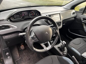 Peugeot 208 1.2i 60kW - 6