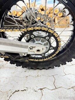 Husqvarna 701 Enduro - 6