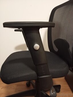 otočná židle nastavitelná (viz foto) - 6